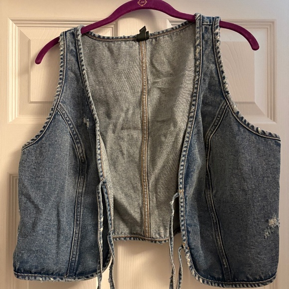 Denim Vest - Picture 1 of 3